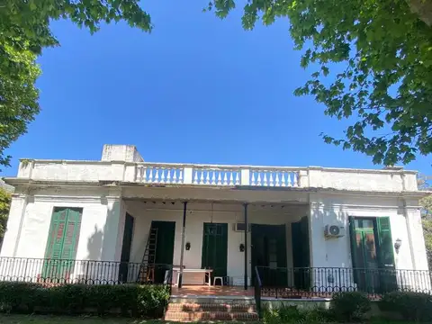 Almirante Brown  al 600