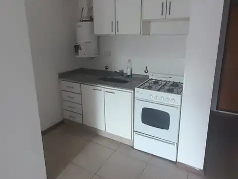 Departamento en alquiler en Luis Agote