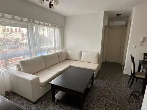 Apartamento en alquiler anual c/ cochera en Aidy Grill