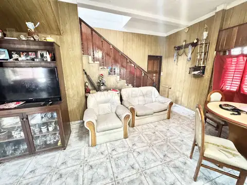 Casa en Venta con 1 cochera