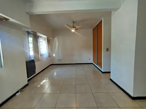 Hermoso departamento de 1 ambiente divisible en excelente ubicación