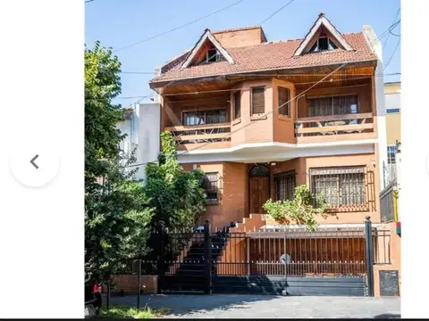 Casa en Venta 6 Ambientes con jardin y pileta