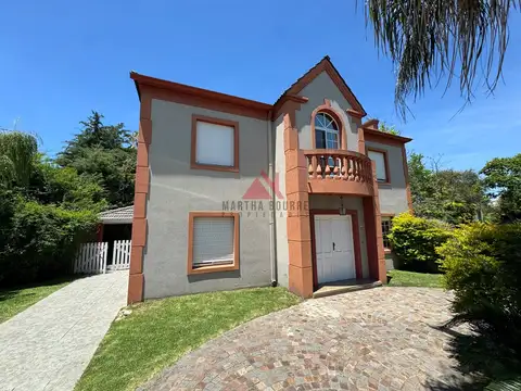 Casa en Venta en La Delfina, USD 280.000