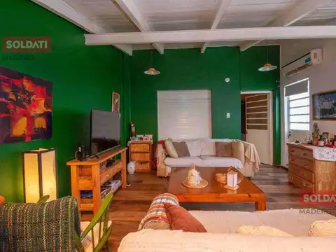 Depto Tipo Casa en Venta de 5 dormitorios