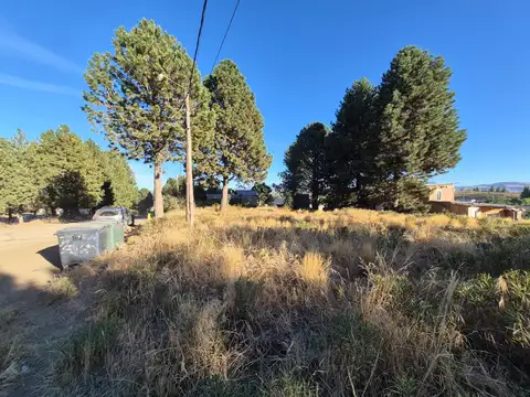 Excelente lote de 792 m2 de superficie.