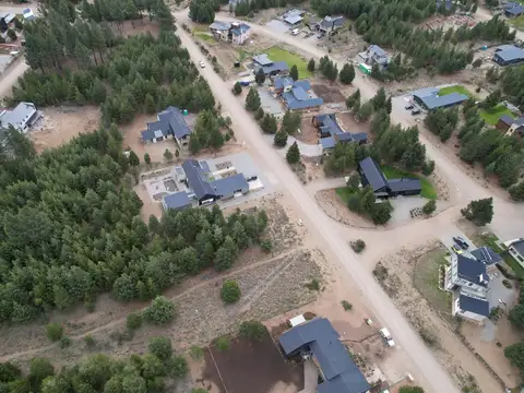 Lote 1.221m2, Club de Campo Dos Valles, San Carlos de Bariloche