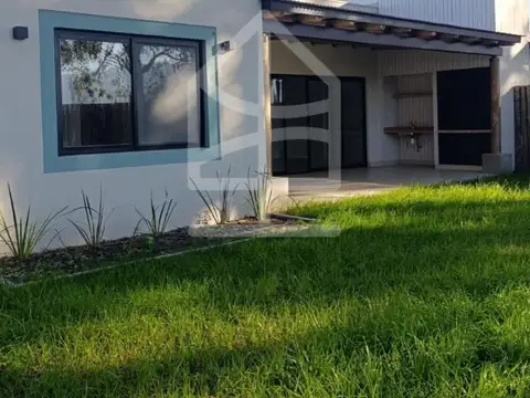 VENDO CASA EN HOUSING LA CERCANIA