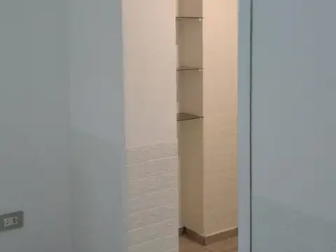 Departamento en Alquiler en Ramos Mejía, $ 450.000