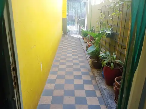 Depto Tipo Casa en Venta de 2 ambientes