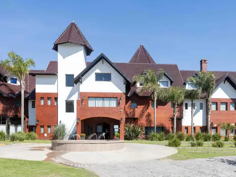 Casa en El Principado con Fondo al Lago Venta