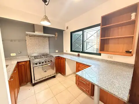 Casa en Venta en Quilmes, USD 129.900
