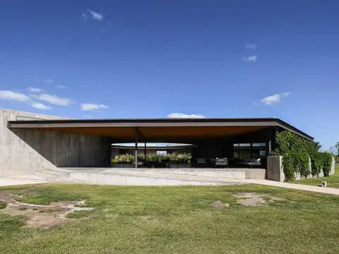 Terreno en Venta Vida Club de Campo Barrio cerrado funes