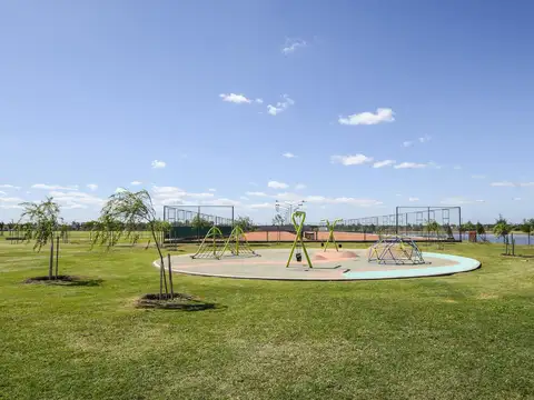Terreno en Venta Vida Club de Campo Barrio cerrado funes