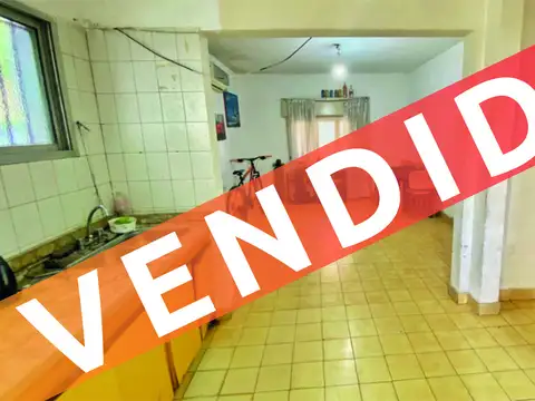 VENTA CASA 2 AMB 158 M2 VALENTIN ALSINA TERRAZA