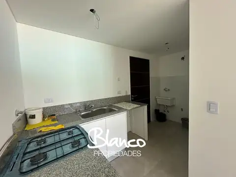 Departamento 4 ambientes con 3 baños