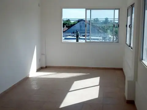 Departamento en Venta en Jose Clemente Paz, $ 490.000