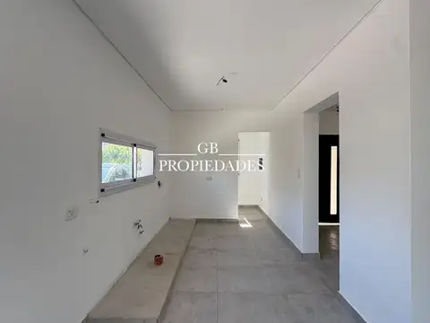 Venta de Casa 4 Ambientes en Santa Emilia, Pilar