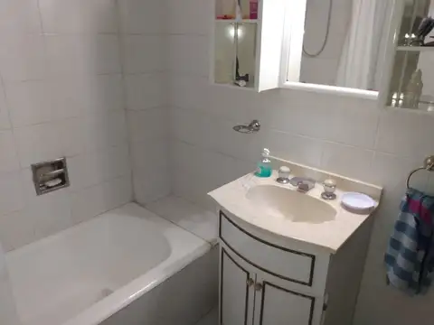 Departamento 4 ambientes con 2 baños