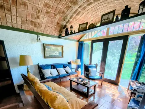 Casa en Venta con 1 cochera