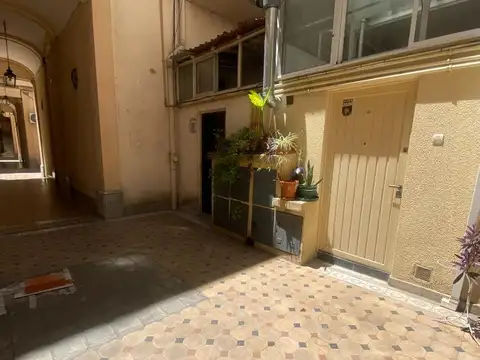 Bolivar 1568 , Piso PB