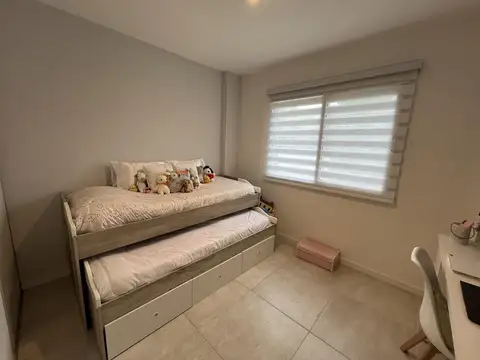 Venta departamento 3 ambientes con balcón y cochera opcional  en Bernal