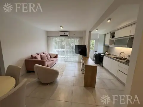 Venta departamento 3 ambientes con balcón y cochera opcional  en Bernal