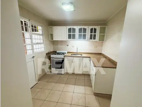 Depto Tipo Casa en Alquiler de 3 dormitorios
