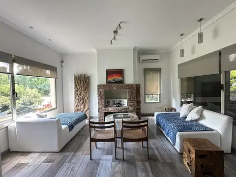 Alquiler temporario de casa de 3 dormitorios + playroom/escritorio/4to dormitorio en Las Liebres