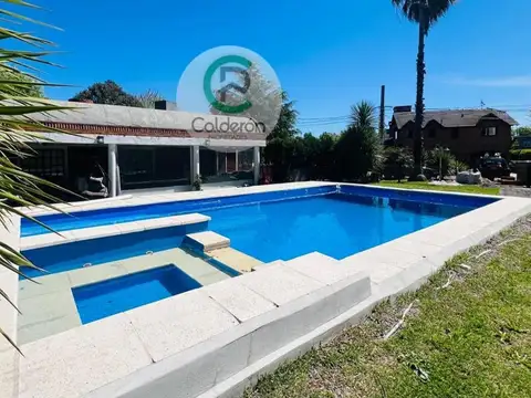 Casa  en Venta en Banco Provincia, Moreno, G.B.A. Zona Oeste