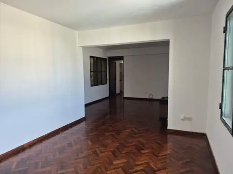 Brown 400, Piso PISO 7