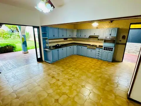 Casa en Venta en Mendoza, USD 248.000