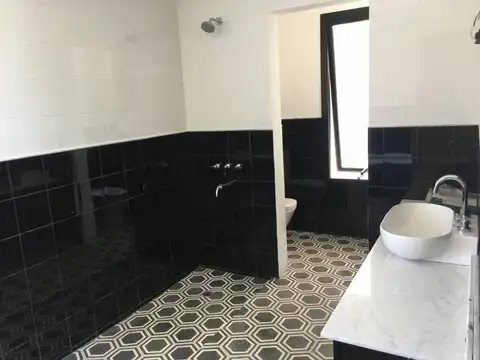 Casa en venta Barrio San Matias, Zona 1, a la Laguna.