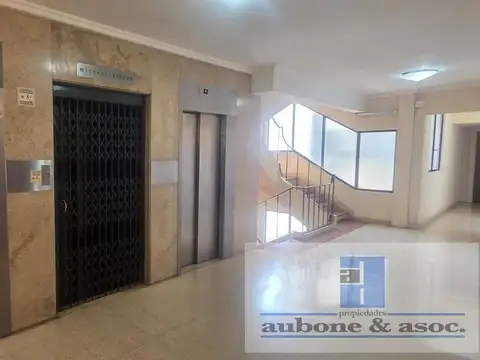 Avenida Córdoba 1300