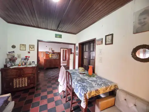 Casa en Venta en Luis Guillon, USD 80.000