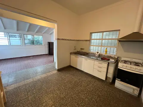 Depto Tipo Casa en Alquiler 45 años