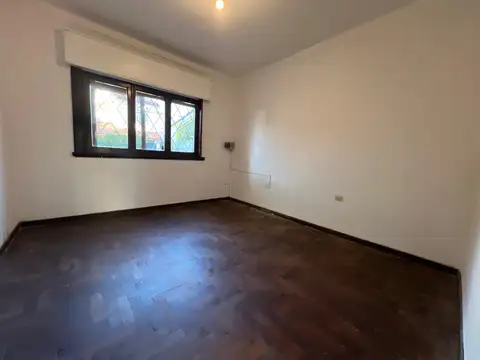 Depto Tipo Casa en Alquiler en Martinez, $ 1.350.000