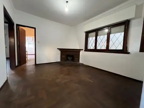 Depto Tipo Casa en Alquiler de 2 dormitorios