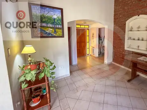 Casa en venta, B° Parque Jardines de Hilmar, Plottier.
