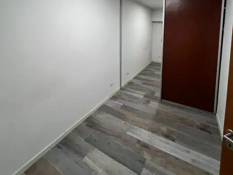 Depto Tipo Casa 5 ambientes con 2 baños