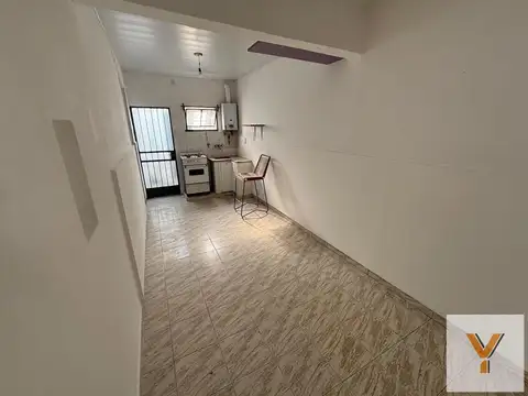 Depto Tipo Casa en Alquiler de 1 dormitorio