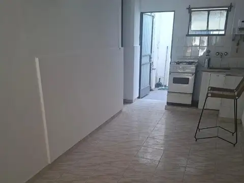 Depto Tipo Casa en Alquiler 28 años