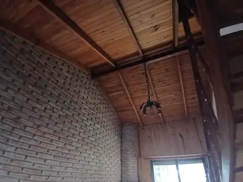 Casa en Venta en Villa Elisa [Cod: 750]