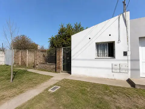 Casa + Departamento en Pio XII 1856