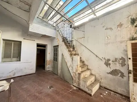 Casa de Pasillo a Reciclar - J M Rosas 2400