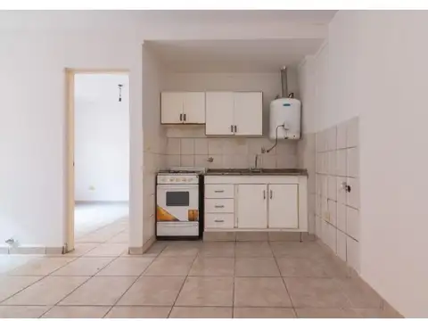 Casa 2 ambientes con 1 baño