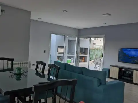 Casa en Venta en Luján de Cuyo, USD 250.000