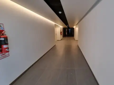 Oficina Monoambiente con 4 baños