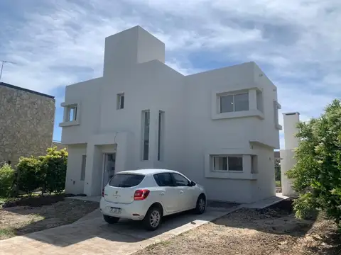 Av. Dr. Honorio Pueyrredón 5200