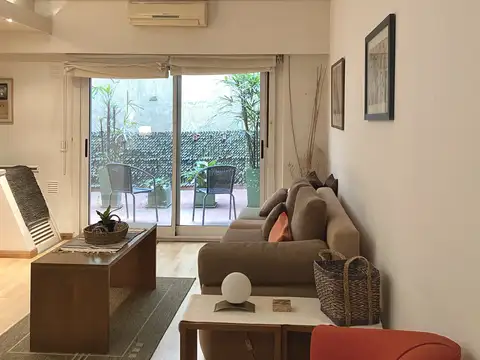 Venta Departamento 3 Ambientes con Dos Patios en Pasaje Centenario - Caballito