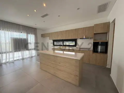 Casa en Alquiler en Pueblos Del Plata - Villalobos, USD 2.300